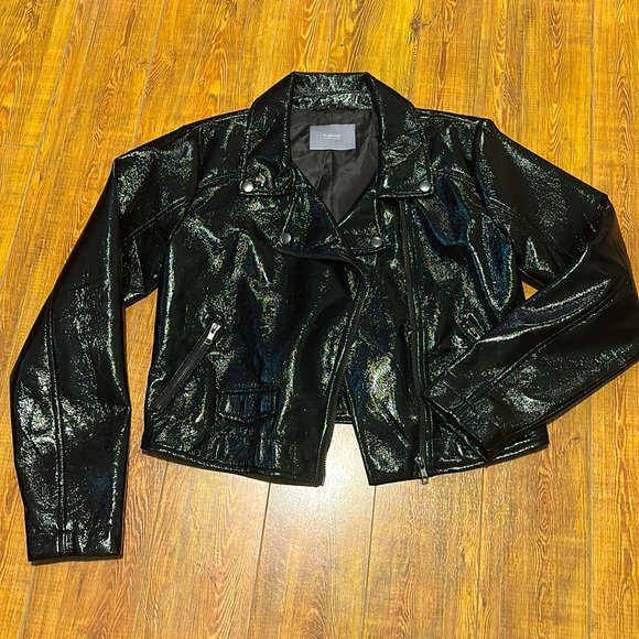 B. Young faux patent leather moto jacket - Picture 2 of 5